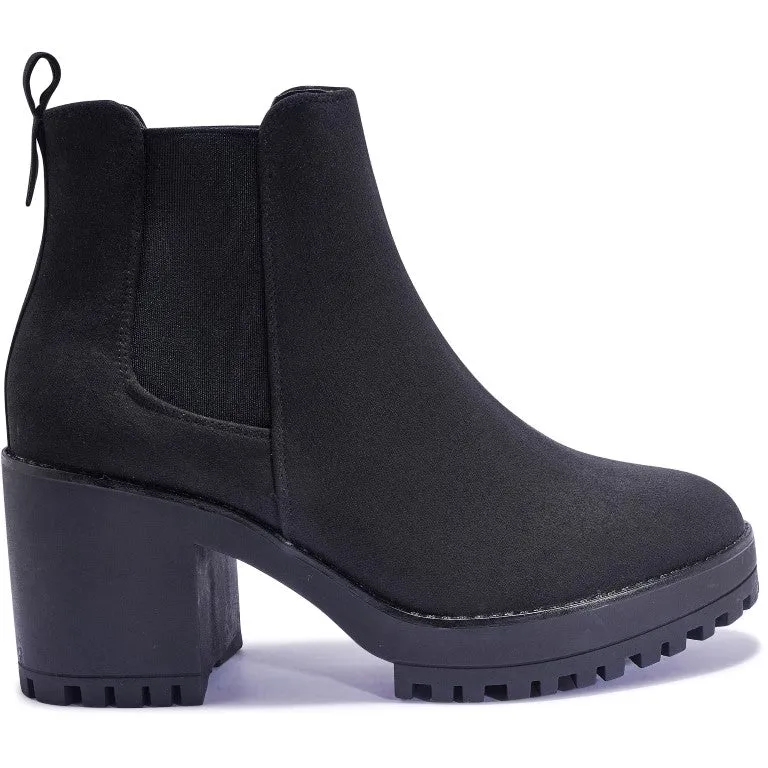 AAW22 CHELSEA CHUNKY CLEATED ANKLE BOOT